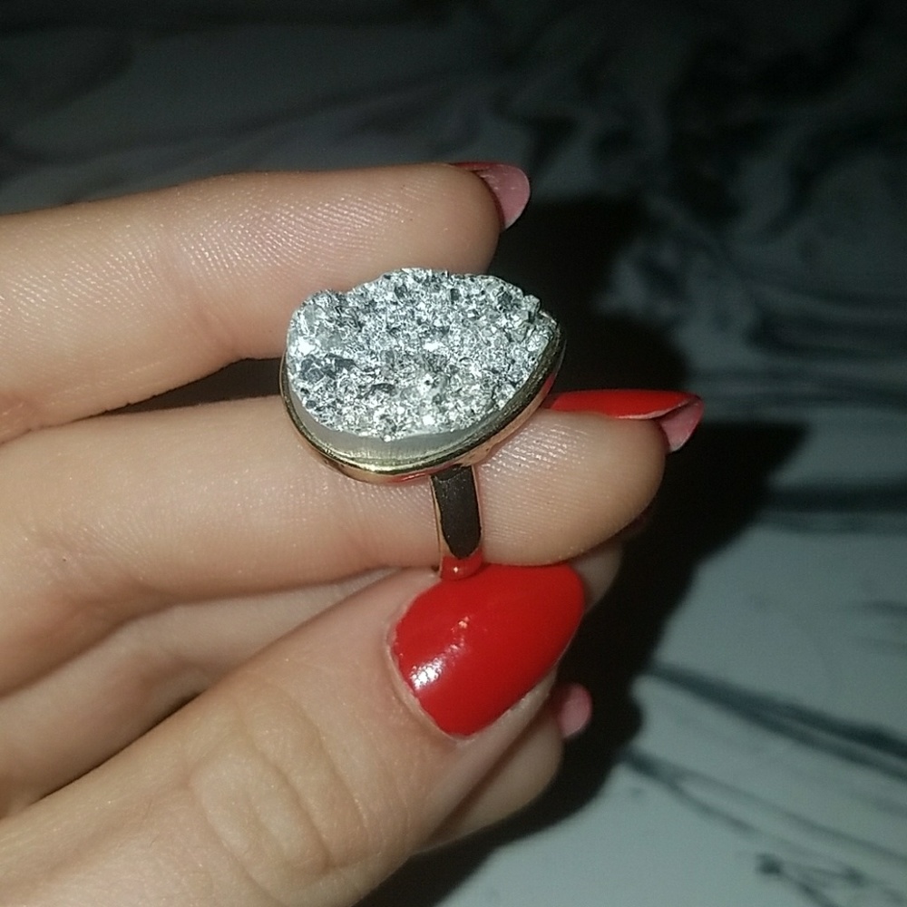 Beautiful silver/gold ring 💫